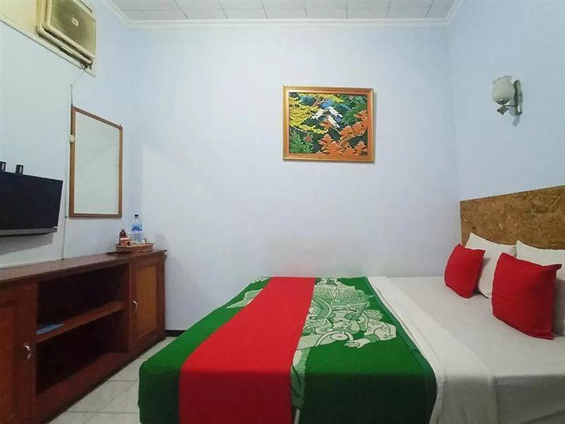 OYO 3956 Hotel Palem 2 Malang Exterior foto